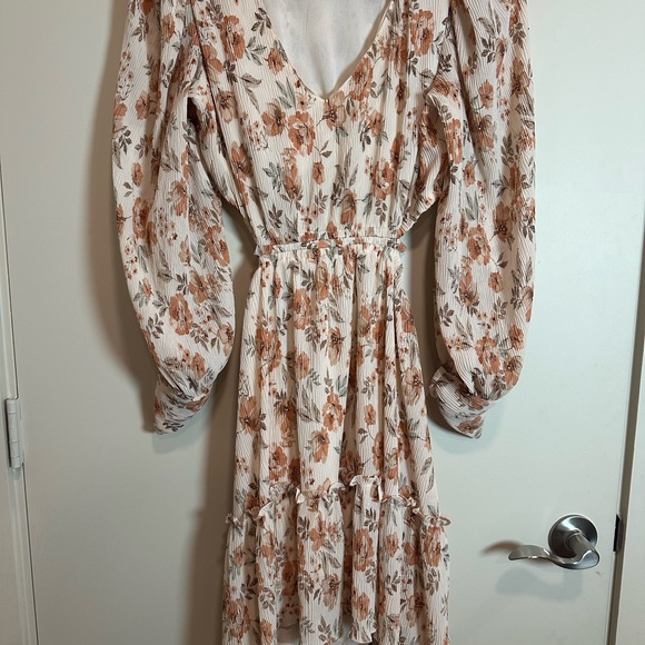 Floral V-Neck Long Sleeve Dress - Picture 1 of 5